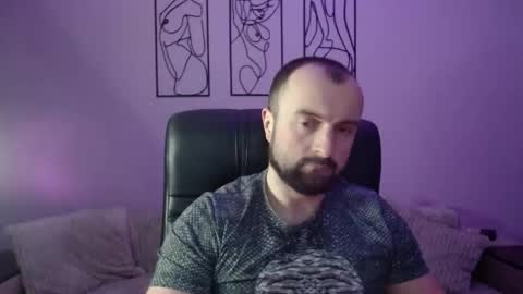 Snapshot of brindlefly69 chatting on February 12, 1:28 pm brindlefly69 online show from February 12, 1:28 pm