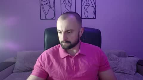 Snapshot of brindlefly69 chatting on February 23, 11:29 am brindlefly69 online show from February 23, 11:29 am