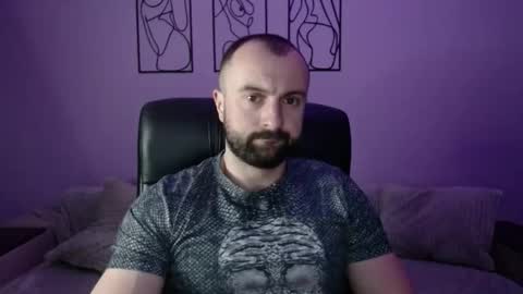 Snapshot of brindlefly69 chatting on March 27, 11:54 am brindlefly69 online show from March 27, 11:54 am