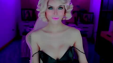 brionatop online show from October 26, 12:27 am