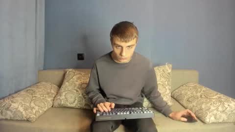 Snapshot of bristlebback chatting on October 21, 7:14 pm bristlebback online show from October 21, 7:14 pm