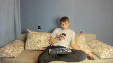 Snapshot of bristlebback chatting on October 24, 4:47 pm bristlebback online show from October 24, 4:47 pm