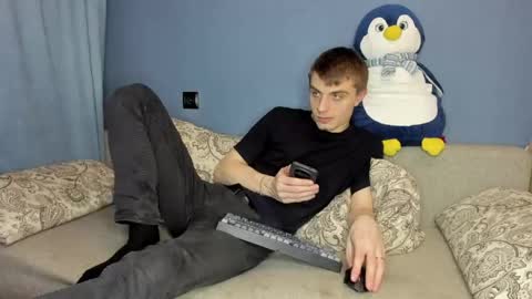 bristlebback online show from April 22, 3:46 pm