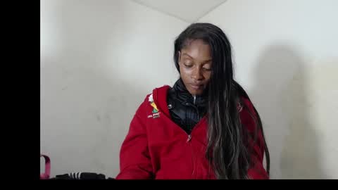 Snapshot of britanylee_01 chatting on March 4, 2:06 am britanylee 01 online show from March 4, 2:06 am