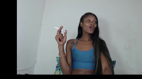 Snapshot of britanylee_01 chatting on March 7, 7:27 pm britanylee 01 online show from March 7, 7:27 pm