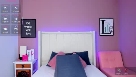 Britany online show from November 8, 9:35 pm