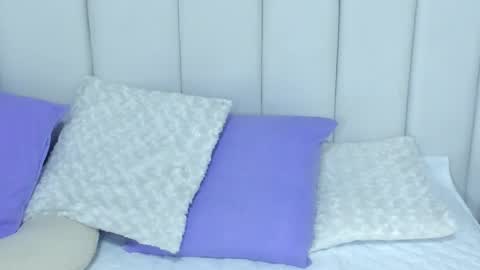 Snapshot of brithany_rousee chatting on February 10, 10:09 pm Brithany Rousee online show from February 10, 10:09 pm