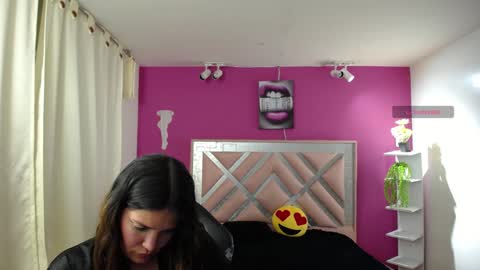 britany online show from January 8, 3:29 am