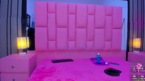 brithanyslim online show from January 2, 8:13 pm