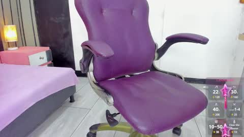 brithanyslim online show from January 24, 9:05 pm