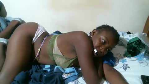 leccie online show from February 1, 7:18 am