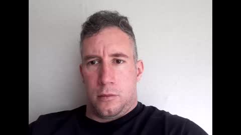 BritishRicky online show from April 22, 3:20 am