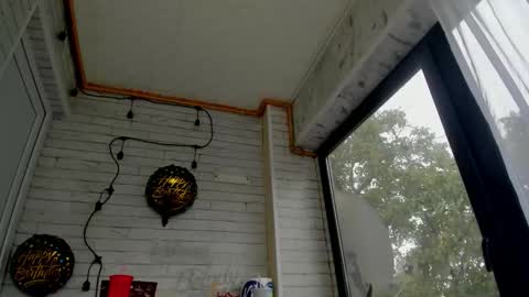 Snapshot of britney_charm chatting on September 12, 6:13 am britney_charm online show from September 12, 6:13 am