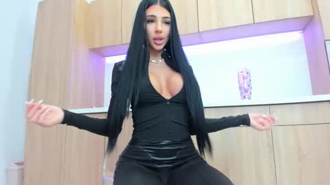 britney_charm online show from February 7, 7:56 am