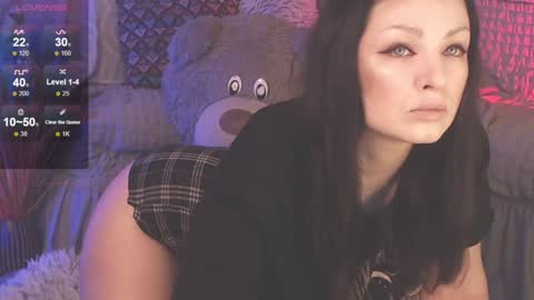 Snapshot of britneybarker chatting on December 30, 2:09 am britneybarker online show from December 30, 2:09 am