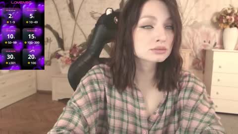 Snapshot of britneybarker chatting on October 4, 11:03 pm britneybarker online show from October 4, 11:03 pm