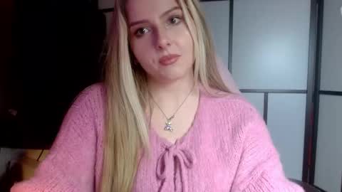 BritneyGlow online show from December 28, 1:29 am