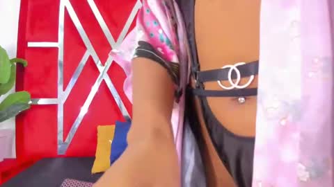 Snapshot of brittanybunnyasm chatting on October 17, 1:14 pm brittanybunnyasm online show from October 17, 1:14 pm