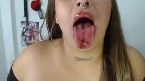 brittanycurvy69 online show from July 23, 11:02 pm