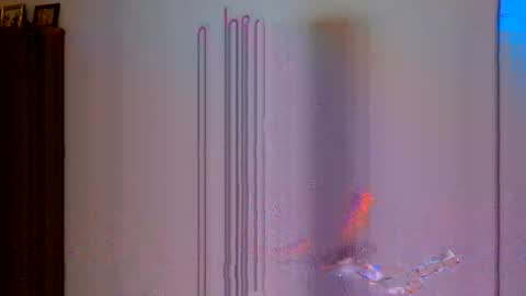 brittneychats81 online show from April 23, 5:30 am