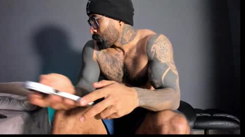 Snapshot of brockhurn_ chatting on October 1, 5:41 pm brockhurn_ online show from October 1, 5:41 pm