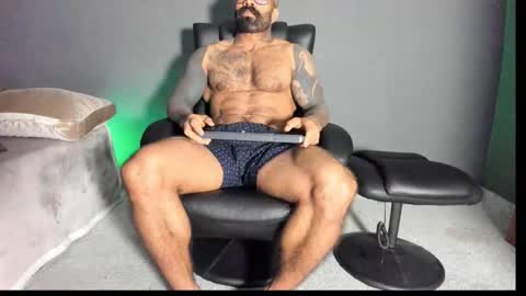 Snapshot of brockhurn_ chatting on October 5, 10:29 pm brockhurn_ online show from October 5, 10:29 pm