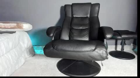 Snapshot of brockhurn_ chatting on October 20, 12:22 am brockhurn_ online show from October 20, 12:22 am