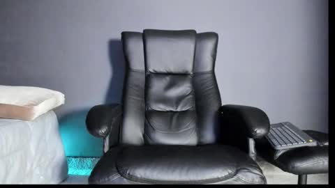 Snapshot of brockhurn_ chatting on October 25, 3:03 am brockhurn_ online show from October 25, 3:03 am