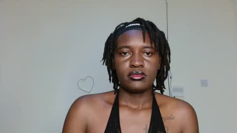 broken_haloo online show from March 15, 4:07 am