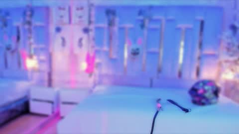 Snapshot of broklin_white23 chatting on September 18, 2:30 pm online show from September 18, 2:30 pm