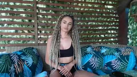 Brielle online show from August 5, 11:02 am