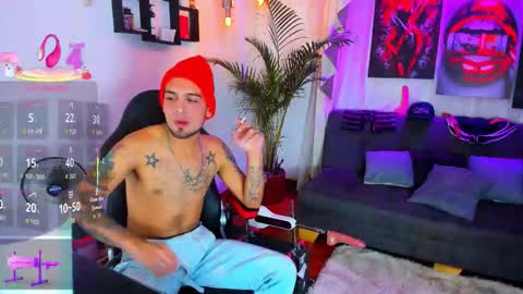 brolyn_x online show from November 12, 3:07 am