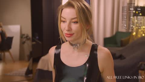 Anna online show from December 23, 7:09 pm