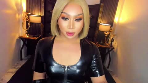 Snapshot of brooke_lyynnhypnoslve chatting on June 22, 6:49 pm My name is Miss- SAVANNA im a open-minded model with a passion for exploring my sexuality. I love to interact with my viewers online show from June 22, 6:49 pm