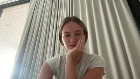 Brooke Dawnson online show from May 19, 1:50 pm