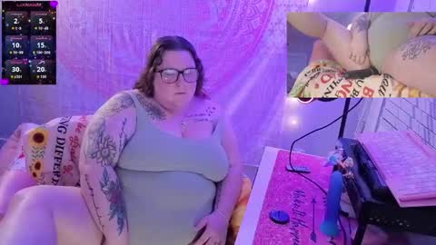 Madam Brooke online show from March 22, 1:31 am