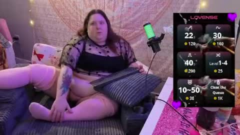 Madam Brooke online show from April 23, 1:29 am