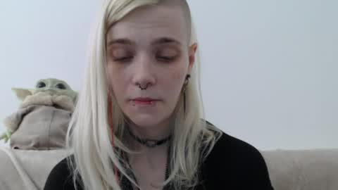 brookewylde_20 online show from May 8, 11:59 am