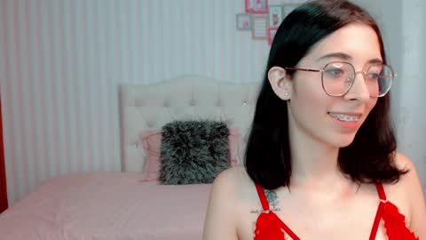 Snapshot of brooklove_doll chatting on January 2, 7:40 pm Brook Loves online show from January 2, 7:40 pm