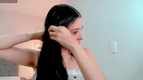 Snapshot of brooklove_doll chatting on September 29, 3:44 am Brook Loves online show from September 29, 3:44 am