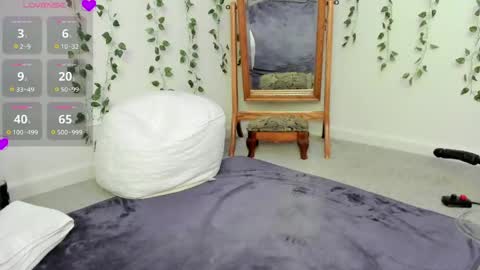 Brooklyn  online show from April 13, 11:54 pm