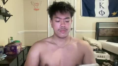 bronoslide online show from April 15, 2:24 pm