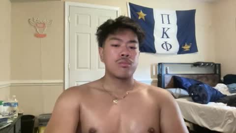 Snapshot of broslidex chatting on April 24, 7:38 pm bronoslide online show from April 24, 7:38 pm