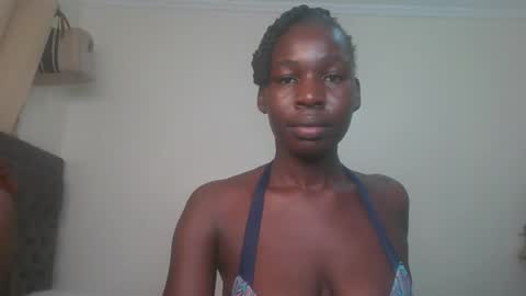 Snapshot of brown_sugar9 chatting on June 14, 10:17 am brown_sugar9 online show from June 14, 10:17 am