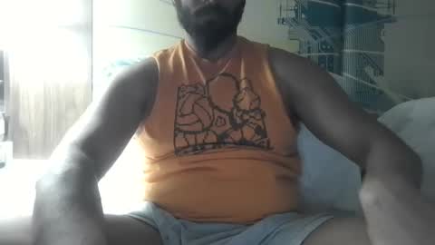 brownbd32 online show from February 6, 10:43 pm