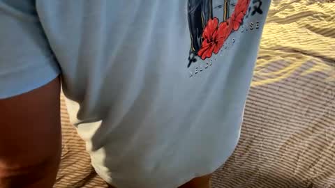 brownbootie1 online show from September 30, 6:02 pm