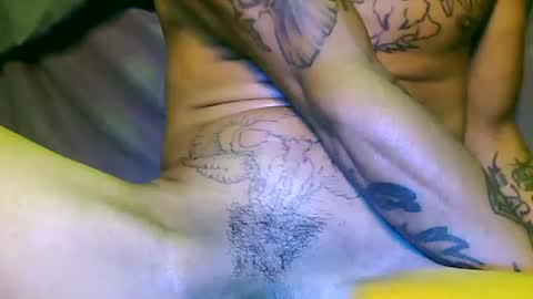 Snapshot of browndickchris chatting on November 18, 1:33 am browndickchris online show from November 18, 1:33 am