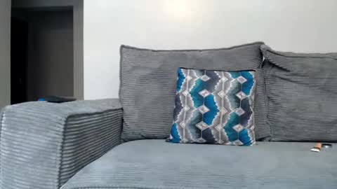 bella online show from December 15, 11:53 pm