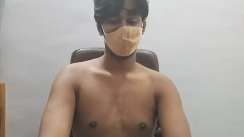 brownguy2505 online show from September 13, 6:08 pm