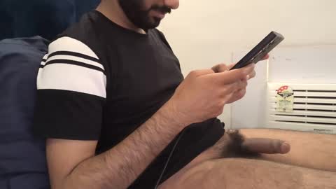 Snapshot of brownie_cake chatting on March 9, 8:29 am brownie_cake online show from March 9, 8:29 am